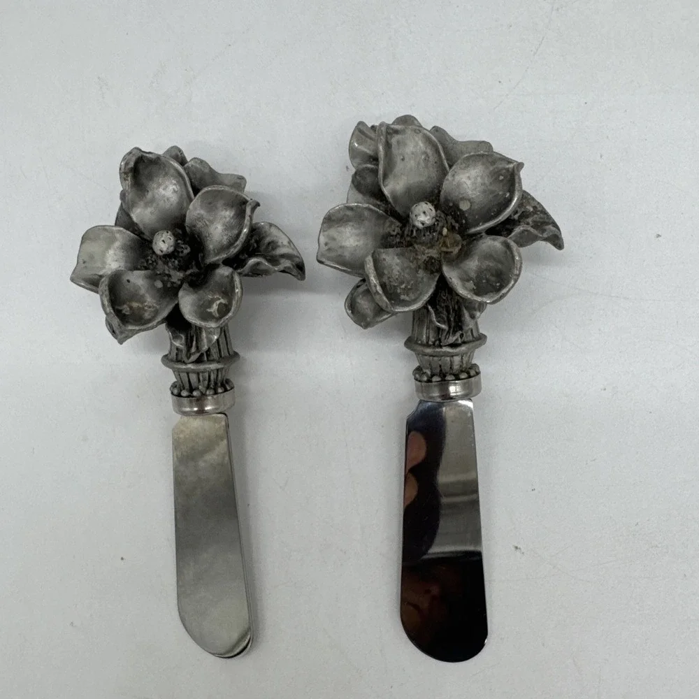 Vintage Pewter Magnolia Spreaders Set Of 2